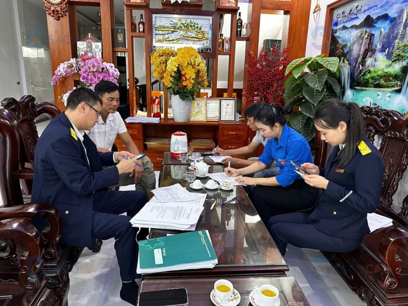 So sánh chi tiết giữa hộ kinh doanh và công ty tư nhân